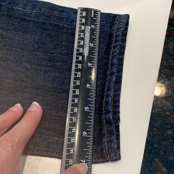 NWT GAP 1969 Sexy Boyfriend Jeans - Picture 9 of 9